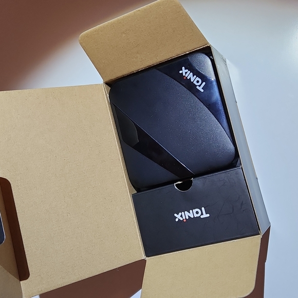 Tanix Other - Tanix TX3 MAX Android TV Box